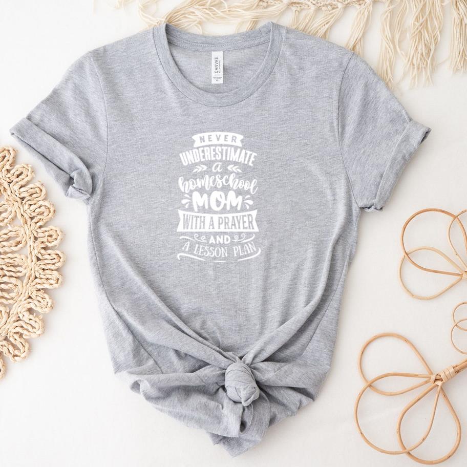 Never underestimate a homeschool mom  white T-Shirt