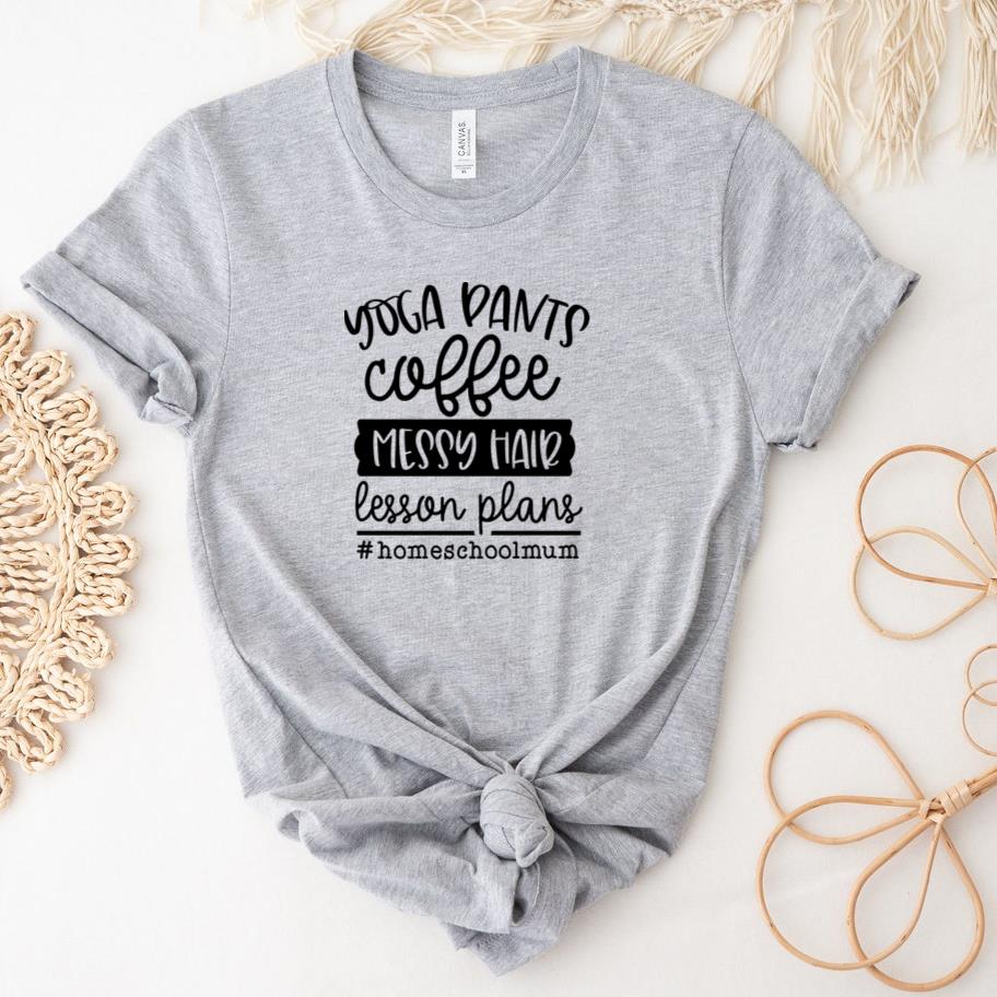 Yoga pants coffee messy hair  mum T-Shirt